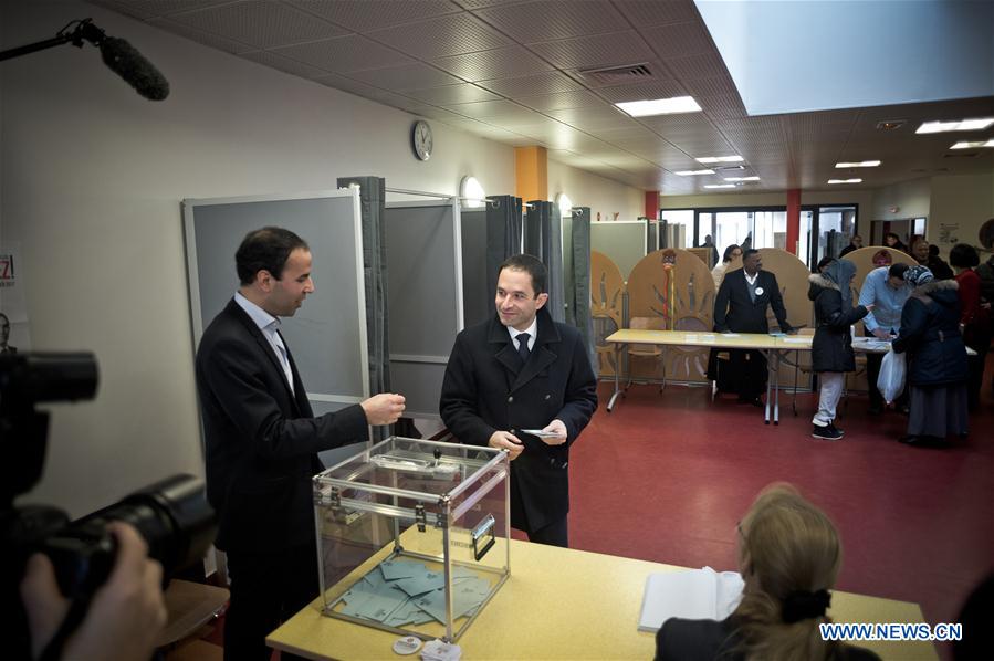 FRANCE-TRAPPES-PRESIDENTIAL ELECTION-LEFT PRIMARY-SECOND ROUND