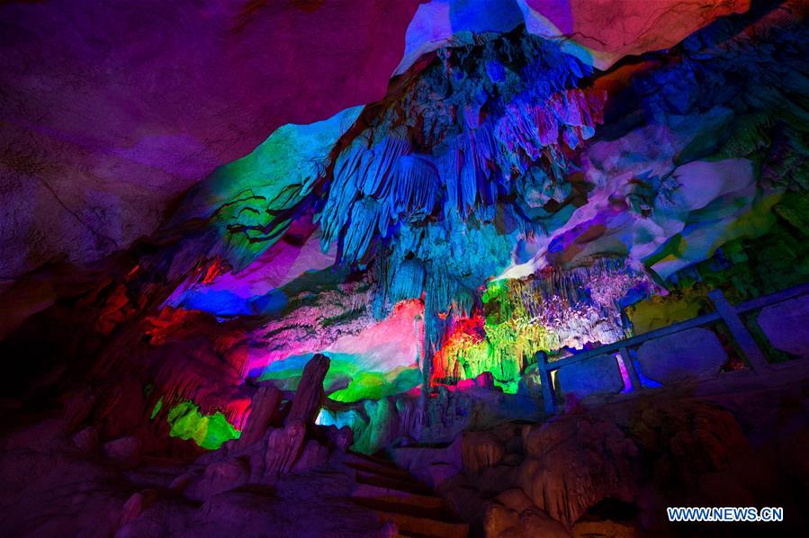 Photo taken on March 30, 2017 shows the interior of the Alu Caves in Luxi County, some 160 kilometers to Kunming, capital of southwest China's Yunnan Province. These ancient caves feature karst landscape and have been developed as a tourist destination. (Xinhua/Hu Chao) 