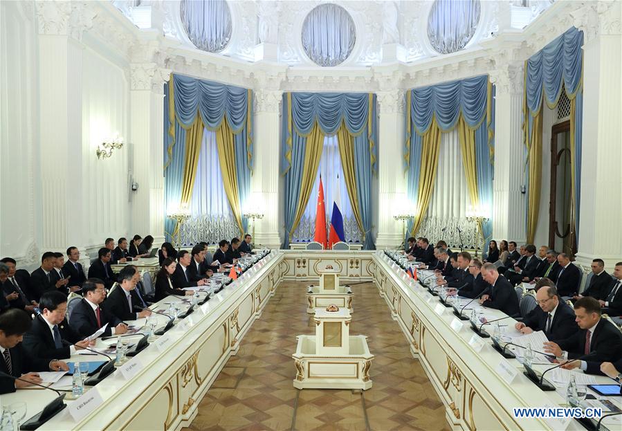 RUSSIA-CHINA-ZHANG GAOLI-IGOR SHUVALOV-INVESTMENT-MEETING