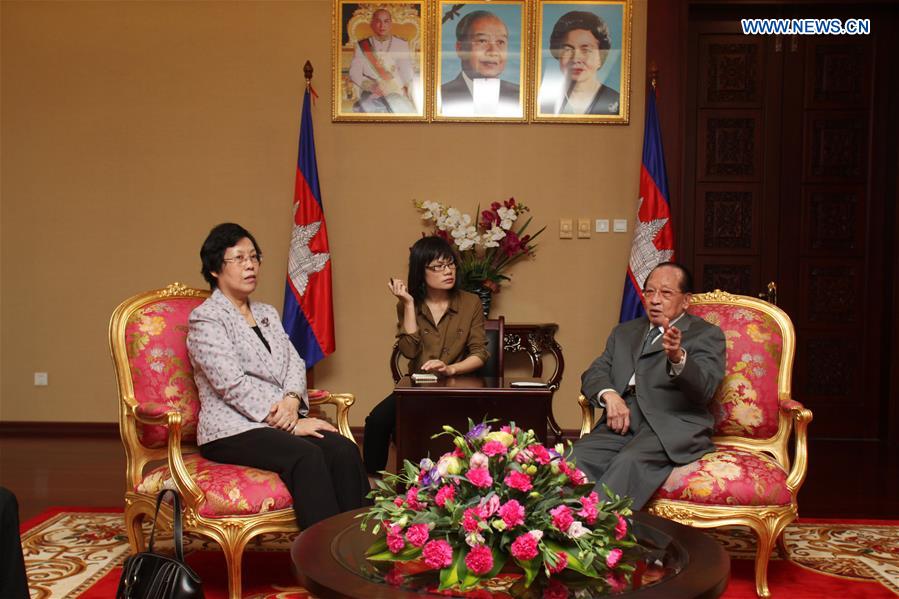 CAMBODIA-PHNOM PENH-DEPUTY PM-OUTGOING CHINESE AMBASSADOR-MEETING 