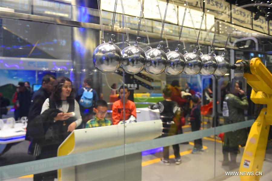 The science museum started to receive visitors on Tuesday, the fifth day of the week-long Lunar New Year holiday.
