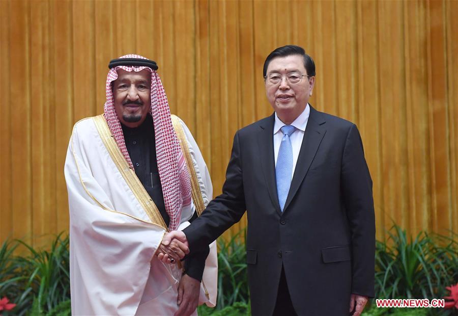 Zhang Dejiang (R), chairman of the Standing Committee of China's National People's Congress, meets with Saudi King Salman bin Abdulaziz Al Saud at the Great Hall of the People in Beijing, capital of China, March 17, 2017. (Xinhua/Zhang Duo)
