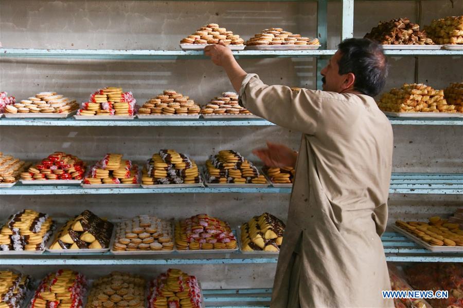 AFGHANISTAN-HERAT-NEW YEAR-CAKE