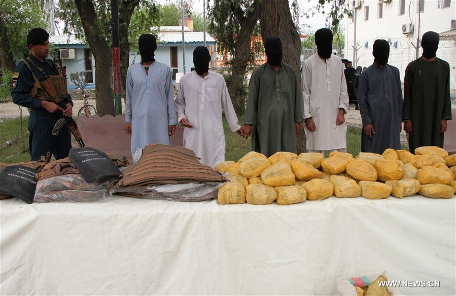 Afghan security force members have seized 219 kg drugs and detained eight suspected smugglers during a military operation in Nangarhar province, eastern Afghanistan, a local official said on Sunday