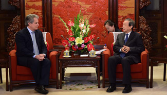 Chinese vice premier meets IMF 1st deputy managing director in Beijing