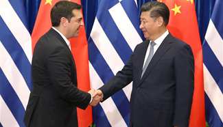 Chinese president meets with Greek PM in Beijing