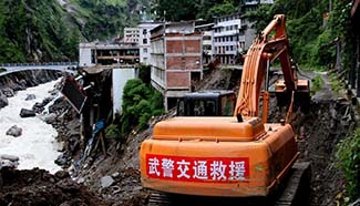 Traffic of damaged Zham section of China-Nepal Highway resumed