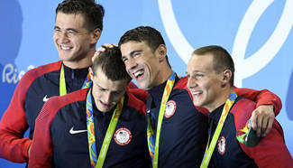 Michael Phelps earns 19th Olympic gold medal as U.S. wins 4x100m freestyle relay