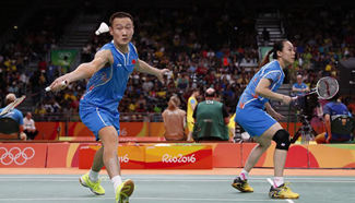 China's Zhang/Zhao wins in mixed doubles group match of Badminton