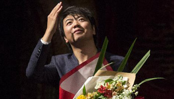 Chinese pianist Lang Lang honored to be back in Argentina