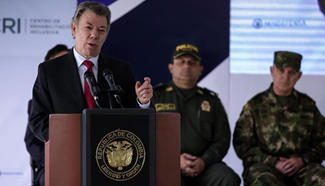 FARC guerrilla group announces definitive ceasefire