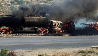 Collision of oil tanker kills at least 3 in S Pakistan