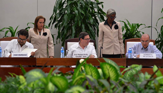 Colombian gov't, FARC sign new peace deal in Cuba's Havana