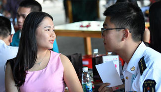Young people participate in blind date in Sanya, China