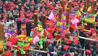 People perform Shehuo in north China