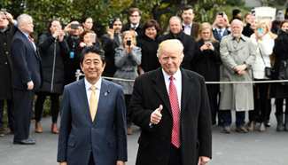 U.S. President Trump seeks to promote "fair" trade with Japan