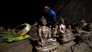 In pics: Nepalese artist makes metal sculptures
