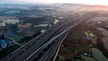 China's Guangxi to build more than 2,000 km of high-speed rail lines