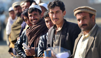China offers fresh aid to Afghanistan to assist refugees