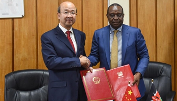 China donates rice to Kenya's drought victims
