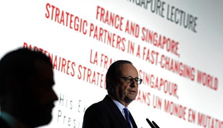 Hollande speaks at 40th Singapore Lecture