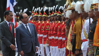 Indonesian, French presidents attend joint press conference in Jakarta
