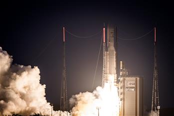 歐洲阿麗亞娜火箭成功發射兩顆通信衛星