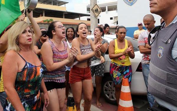 巴西南部軍警罷工致使治安惡化