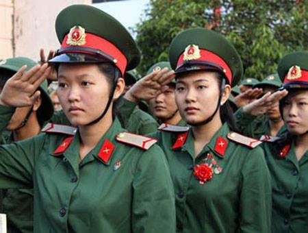 越南美麗女兵不一樣的風採