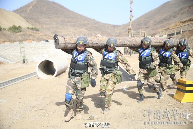 中國獵鷹突擊隊獲國際特種兵比武團體亞軍(圖)