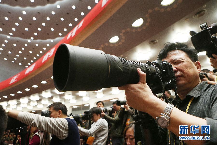 （十八大）（4）全球記者的焦點 中國記者的節日