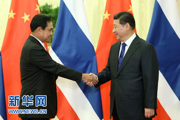 11月9日，中國國家主席習近平在北京人民大會堂會見泰國總理巴育。新華社記者 龐興雷 攝