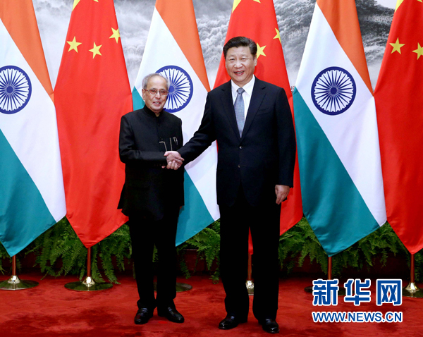 5月26日，國家主席習近平在北京人民大會堂同印度總統慕克吉舉行會談。 新華社記者 劉衛兵 攝