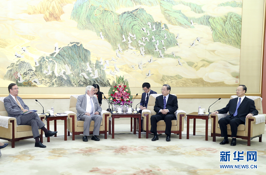 6月29日，全國政協主席俞正聲在北京會見歐盟經濟社會委員會主席達西斯一行。新華社記者 謝環馳 攝
