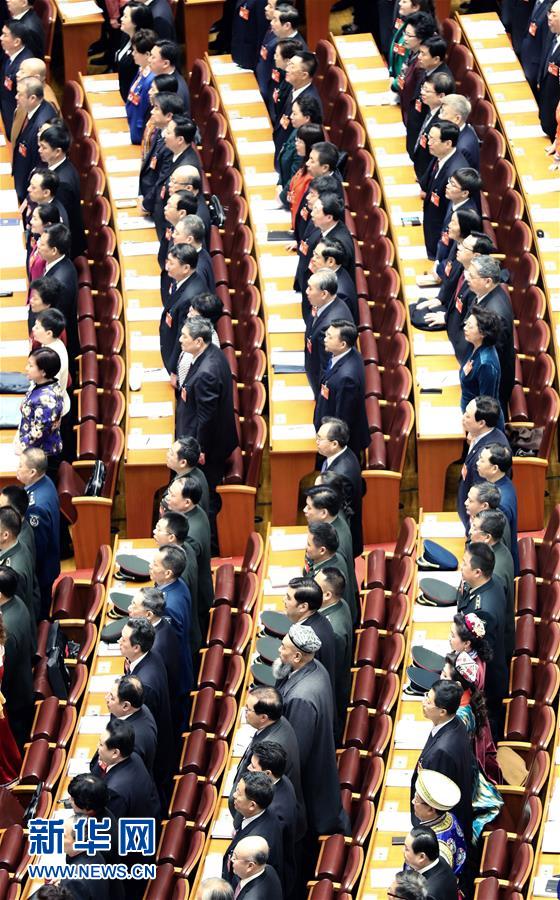 （兩會·人大開幕）（16）十二屆全國人大五次會議在京開幕