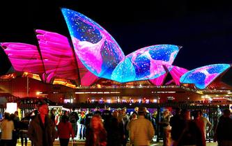“活力悉尼”燈光音樂節開幕