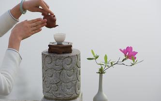 “萬裏茶道”起點武夷山漸興傳統擺茶