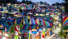 印尼“彩虹村”