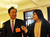 遼寧省政協主席夏德仁接受新華網、中國政府網記者專訪