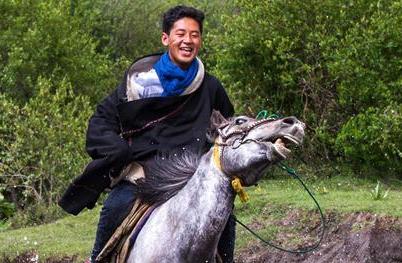 五年，四個藏族牧民家庭的攝影紀實