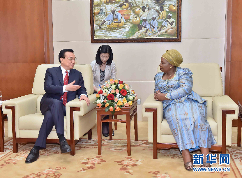 5月5日，中國國務院總理李克強在亞的斯亞貝巴非洲聯盟總部會見非盟委員會主席祖馬。 新華社記者李濤攝