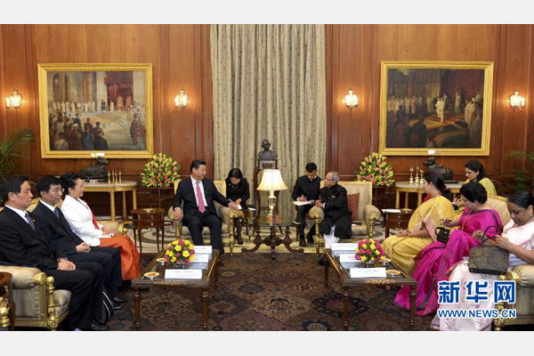 9月18日，國家主席習近平在新德裏會見印度總統慕克吉。 新華社記者張鐸 攝