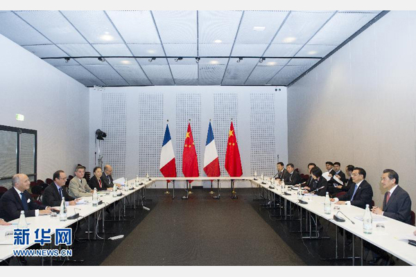 10月16日，中國國務院總理李克強在米蘭會見法國總統奧朗德。新華社記者 王曄 攝