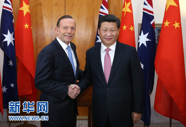 11月17日，中國國家主席習近平與澳大利亞總理阿博特在澳大利亞首都堪培拉舉行會談。 新華社記者龐興雷 攝 