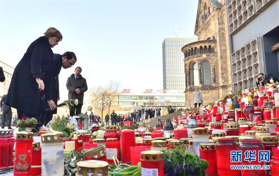 （外代一線）（8）德突總理悼念德聖誕市場襲擊案遇難者