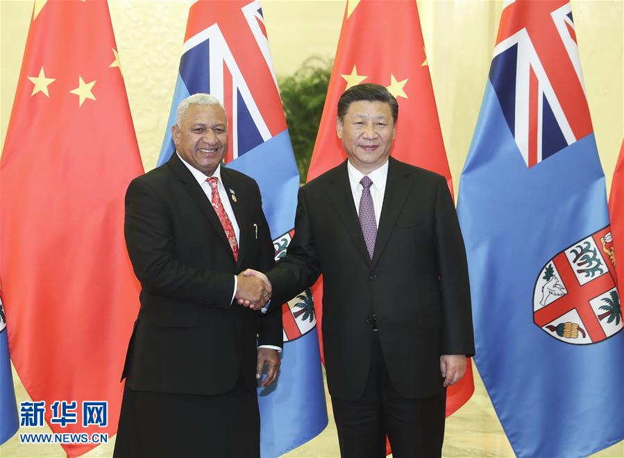 （一帶一路·高峰論壇）習近平會見斐濟總理姆拜尼馬拉馬