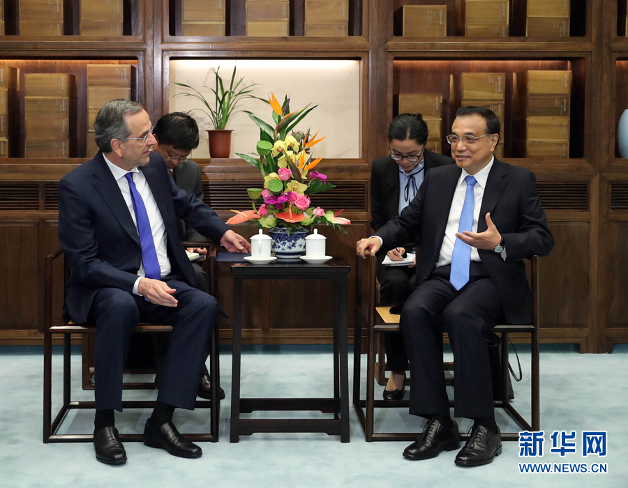 7月26日，國務院總理李克強在北京會見希臘前總理薩馬拉斯。新華社記者 劉衛兵 攝