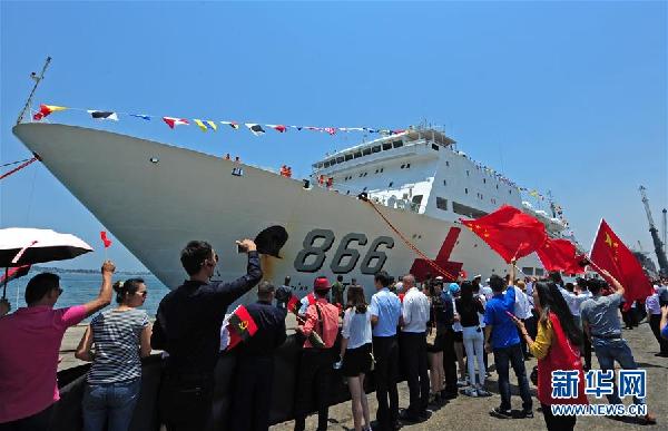 （國際）（1）中國海軍和平方舟醫院船首訪安哥拉