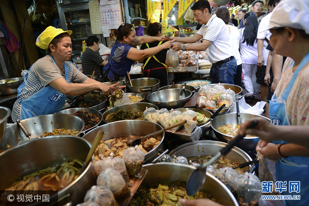 泰國華人素食節：禁酒禁肉 虔誠祈福