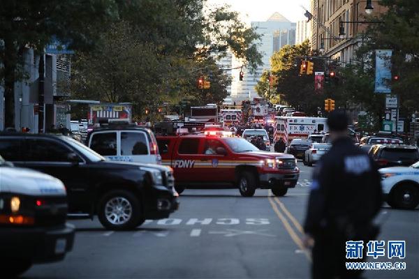 （國際）（9）紐約曼哈頓發生卡車撞人恐怖襲擊事件8人死亡 